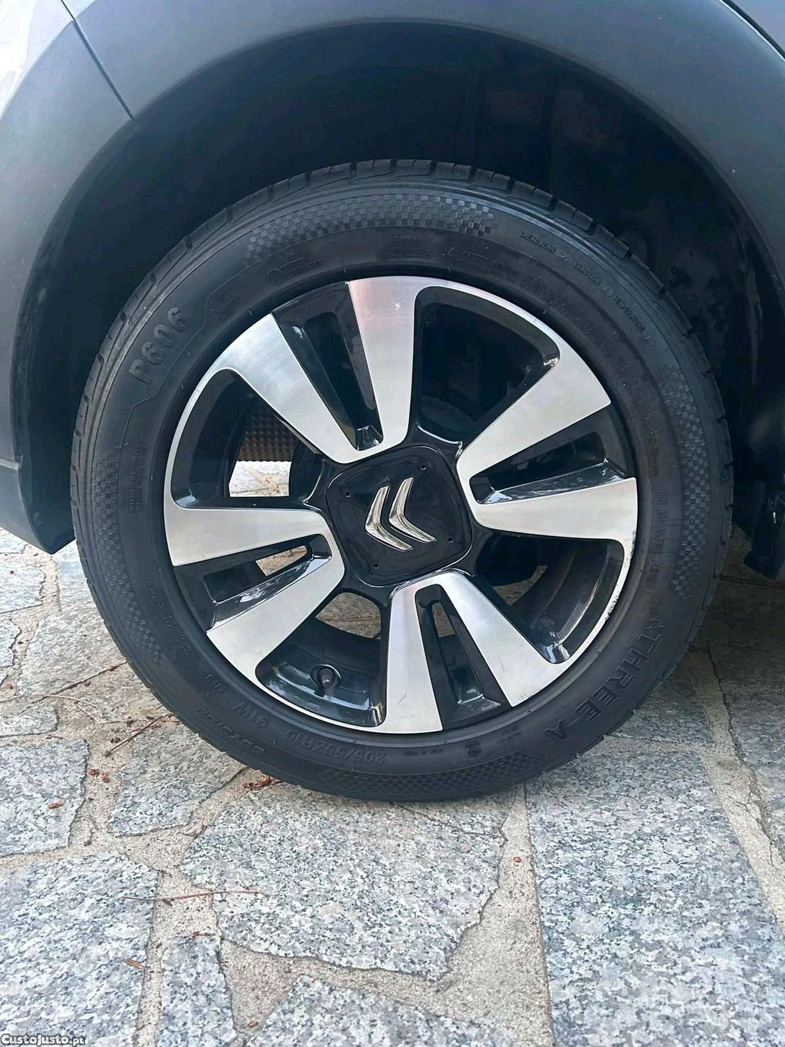 Citroën C3 1.2 — fotografia 2