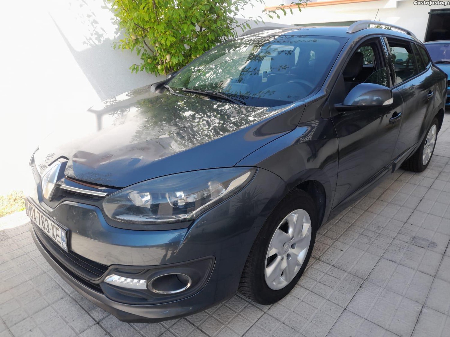 Renault Mégane Grandtour 1.5 dCi 95 ch — fotografia 4
