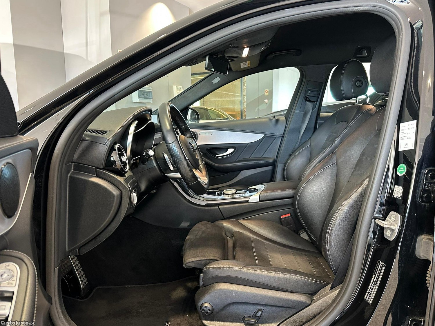 Mercedes-Benz C 300 de AMG Line — fotografia 16