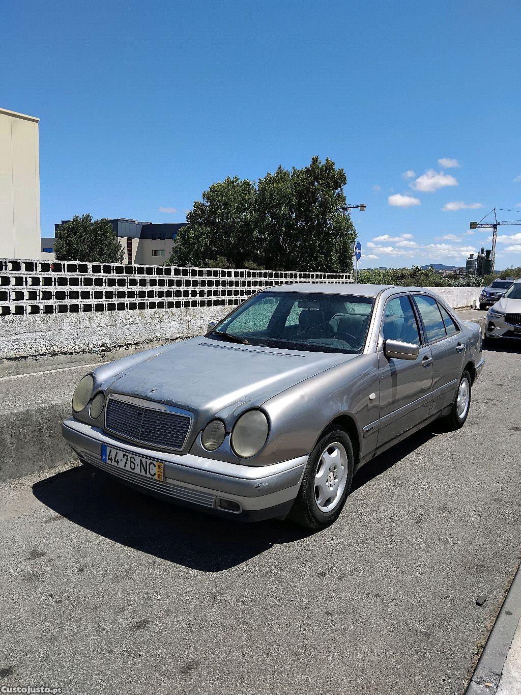 Mercedes-Benz E 200 CDI — fotografia 5