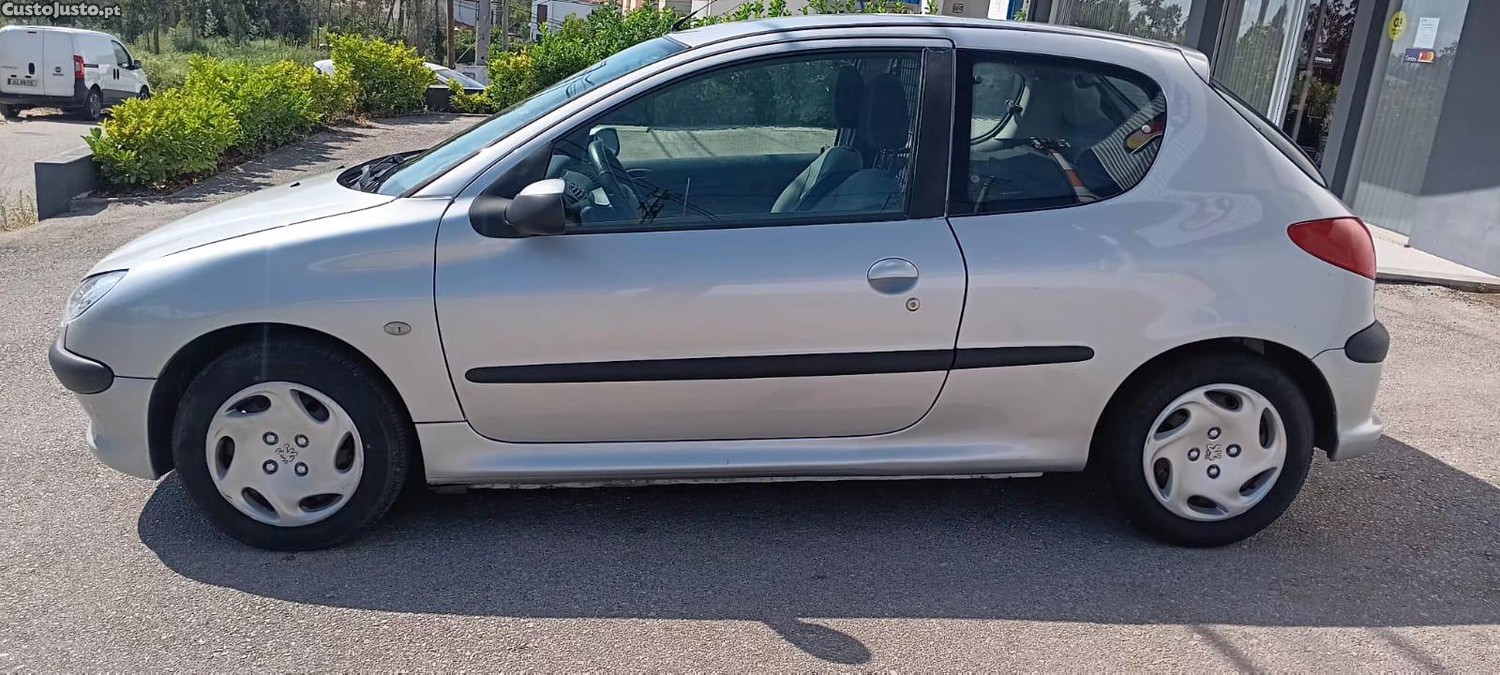 Peugeot 206 1.4 HDI 2 LUG — fotografia 10