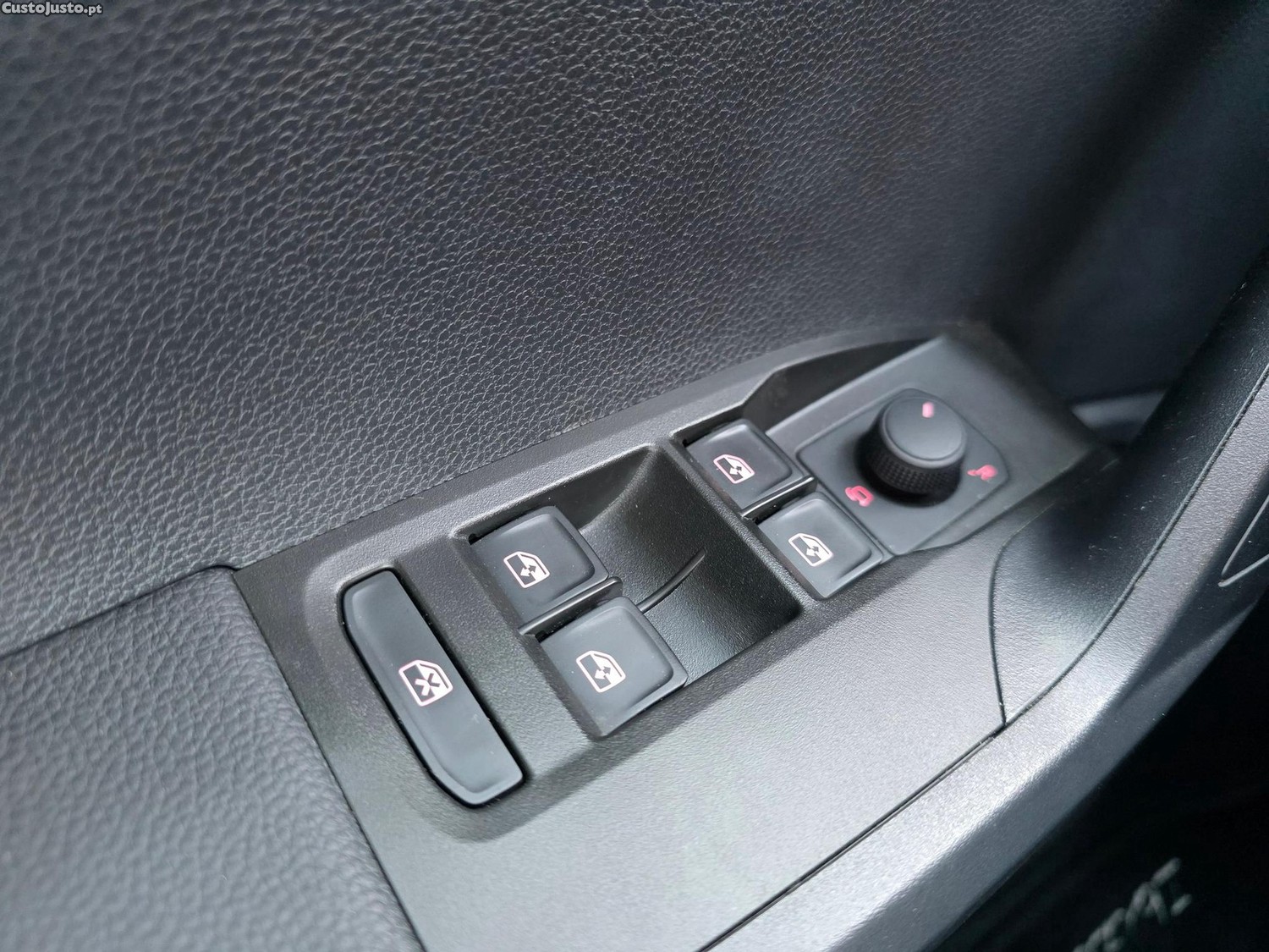 SEAT Ibiza 1.0 TSI Style DSG — fotografia 11