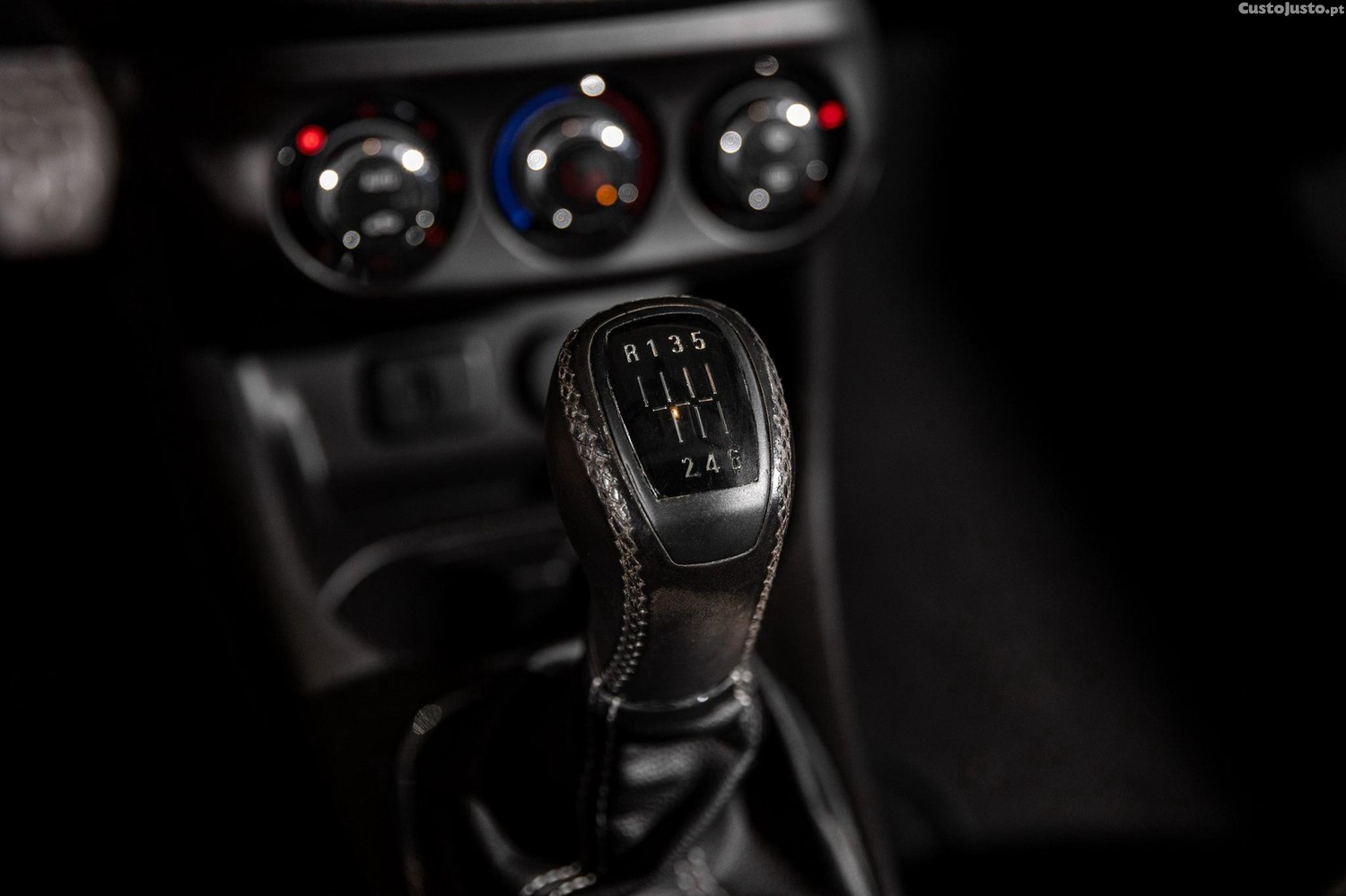Opel Corsa 1.0 T GT — fotografia 10