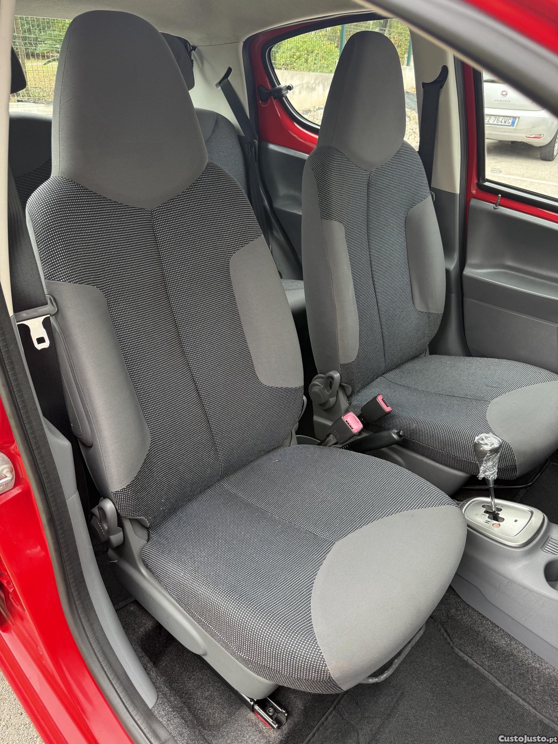 Peugeot 107 Automático Nacional125 mil kmC/ Histórico — fotografia 7