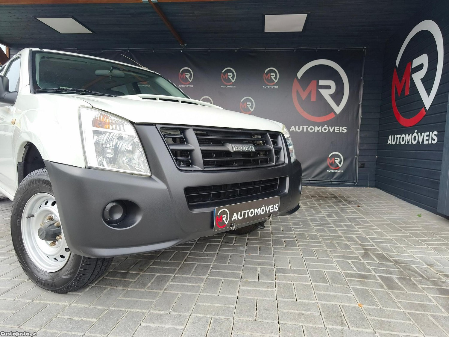Isuzu D-Max 2.5 DTi CD 2WD LS CM — fotografia 3