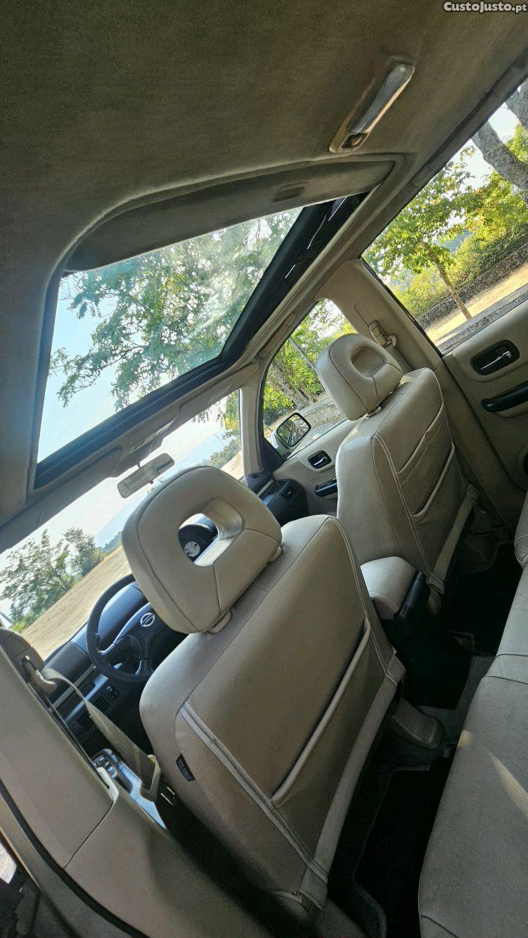 Nissan X-Trail 4 WD - 2.2 Disel — fotografia 5