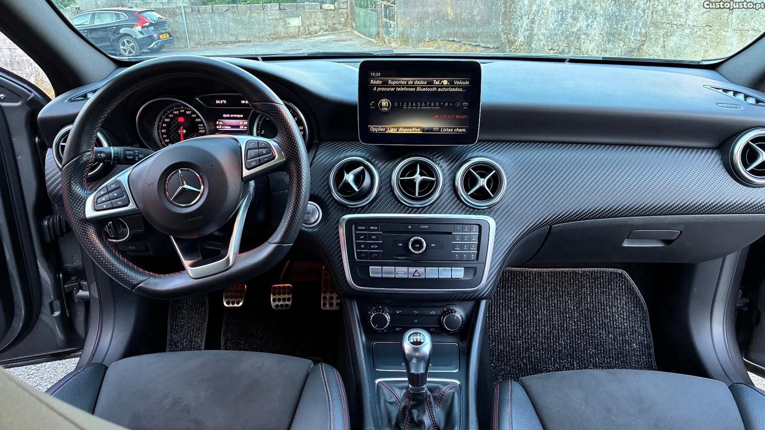 Mercedes-Benz A 180 180 D — fotografia 9