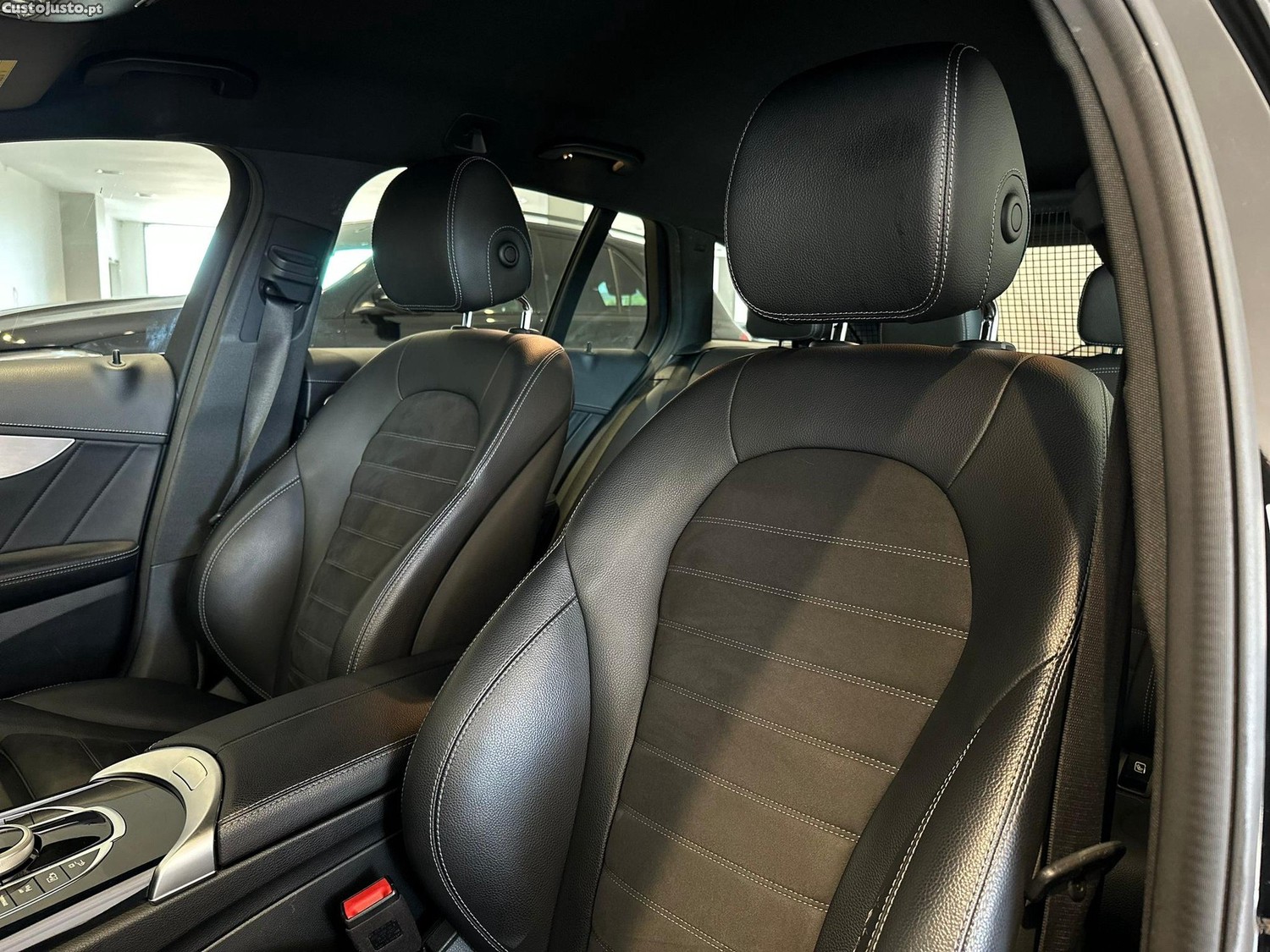 Mercedes-Benz C 300 de AMG Line — fotografia 15