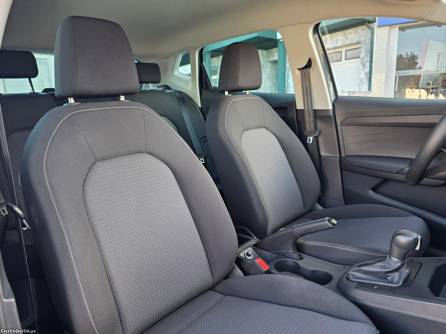 SEAT Ibiza 1.0 TSI Style DSG — fotografia 9