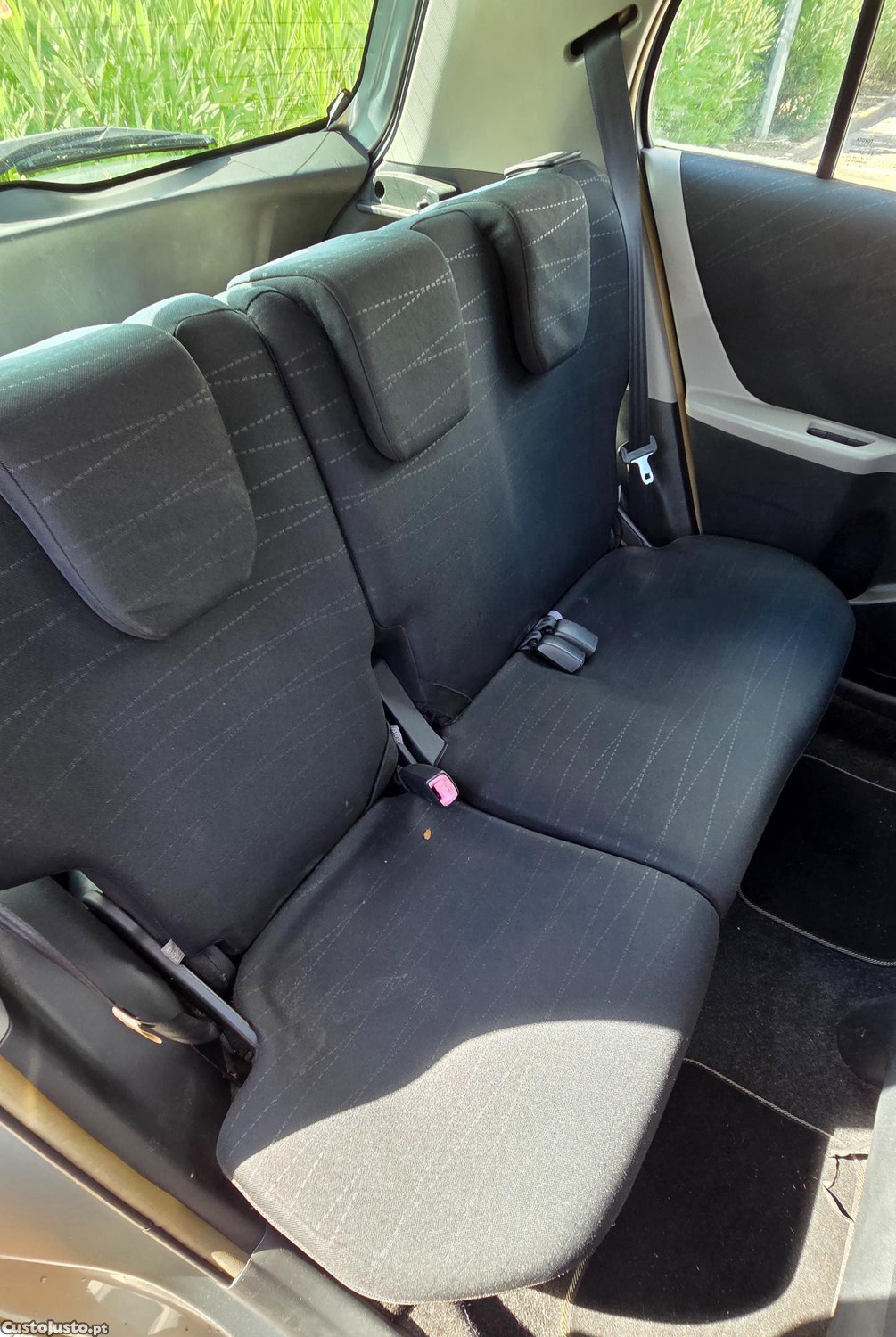Toyota Yaris Sol — fotografia 8
