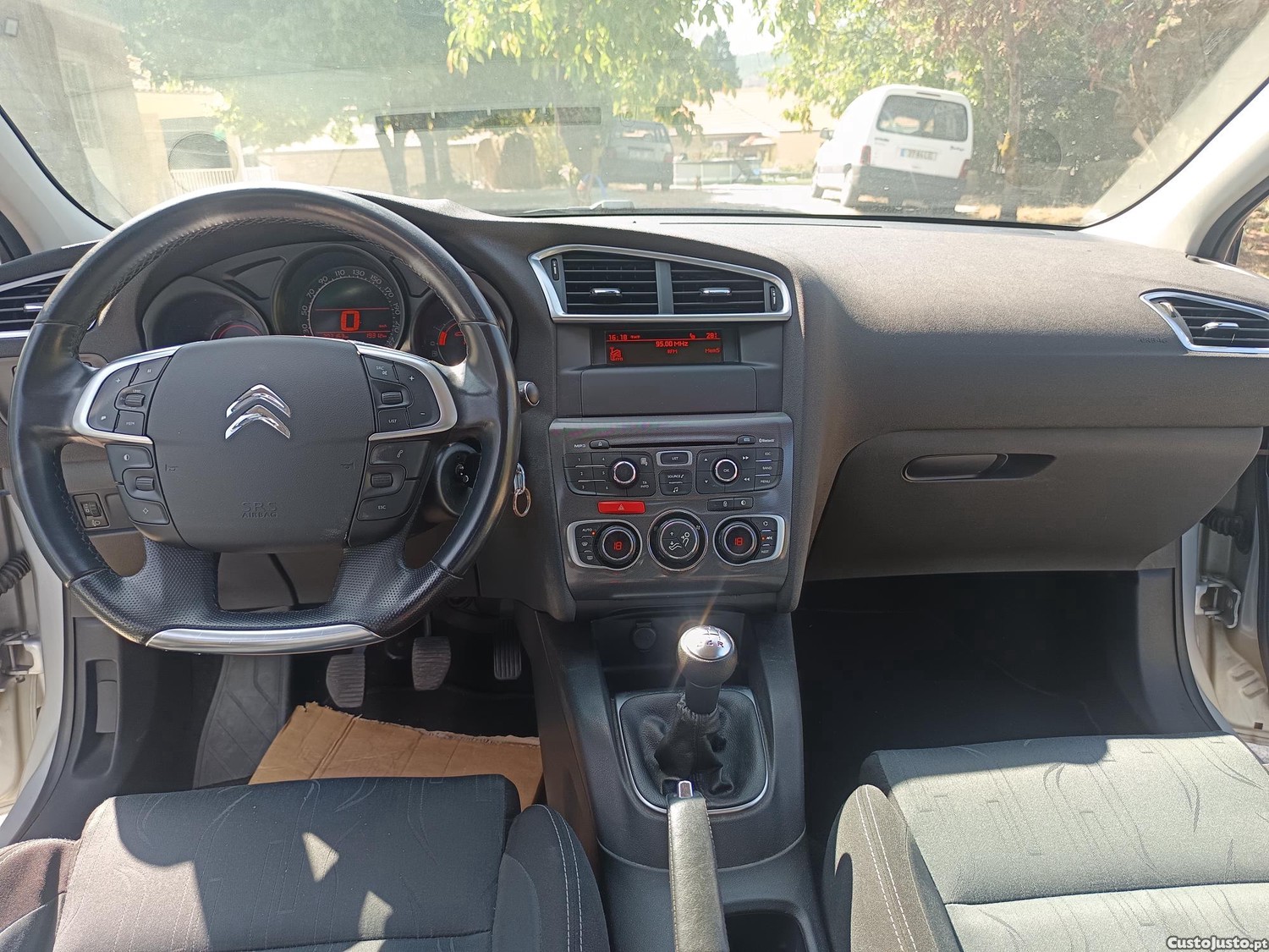 Citroën C4 — fotografia 4