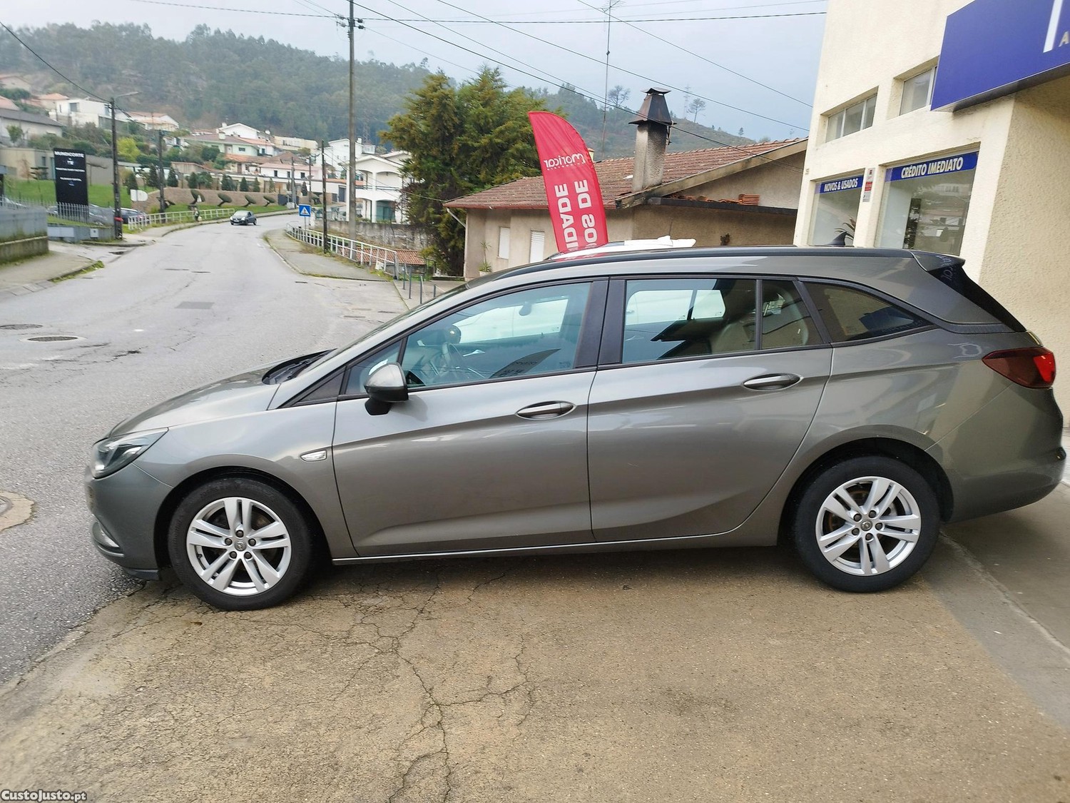 Opel Astra 1.6 cdti sports tourer business — fotografia 11