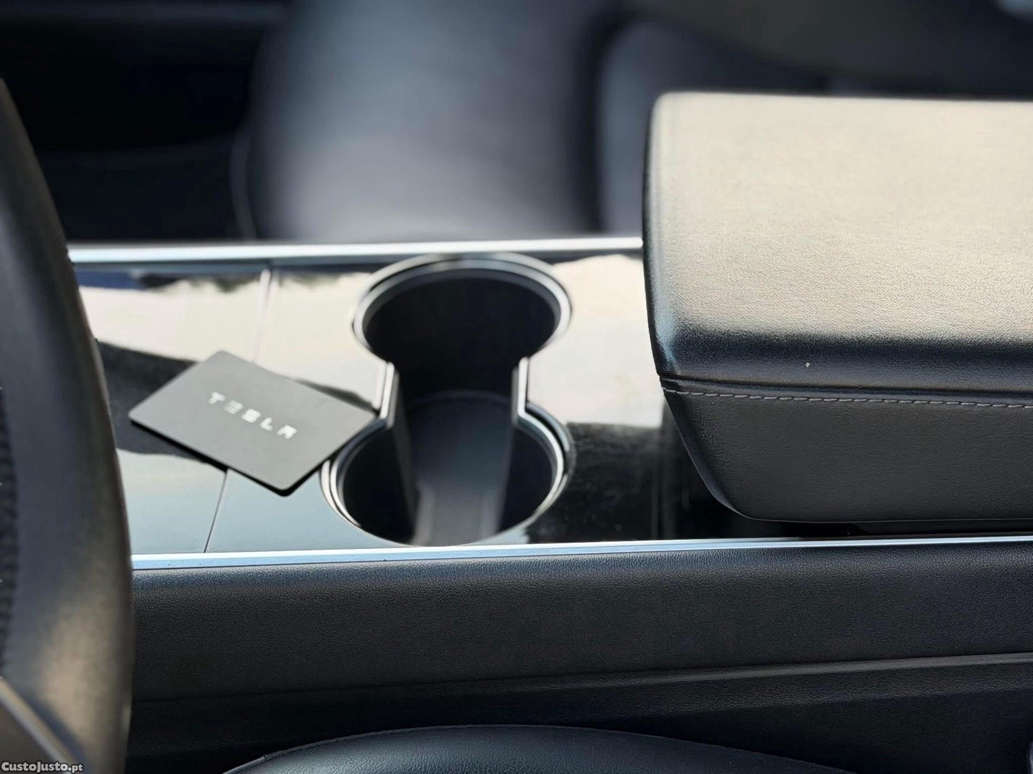 Tesla Model 3 Tração Traseira — fotografia 9