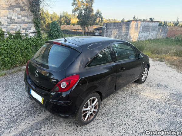 Opel Corsa 1.3 CDTI — fotografia 4