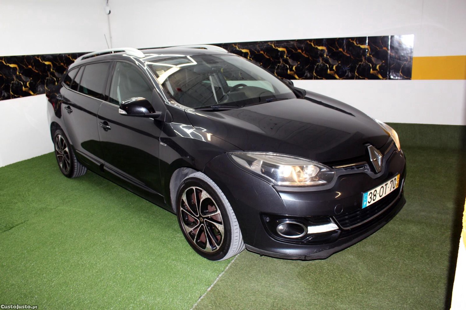 Renault Mégane 1.5 Blue dCi Bose Edition EDC — fotografia 17