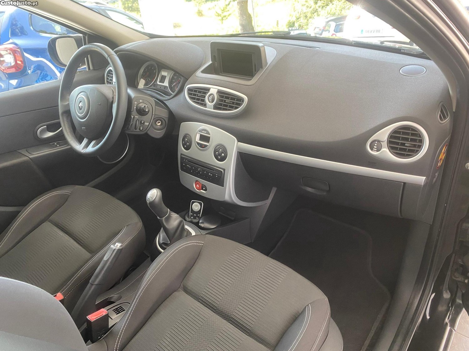 Renault Clio 1.2 TCE Dynamique S — fotografia 7