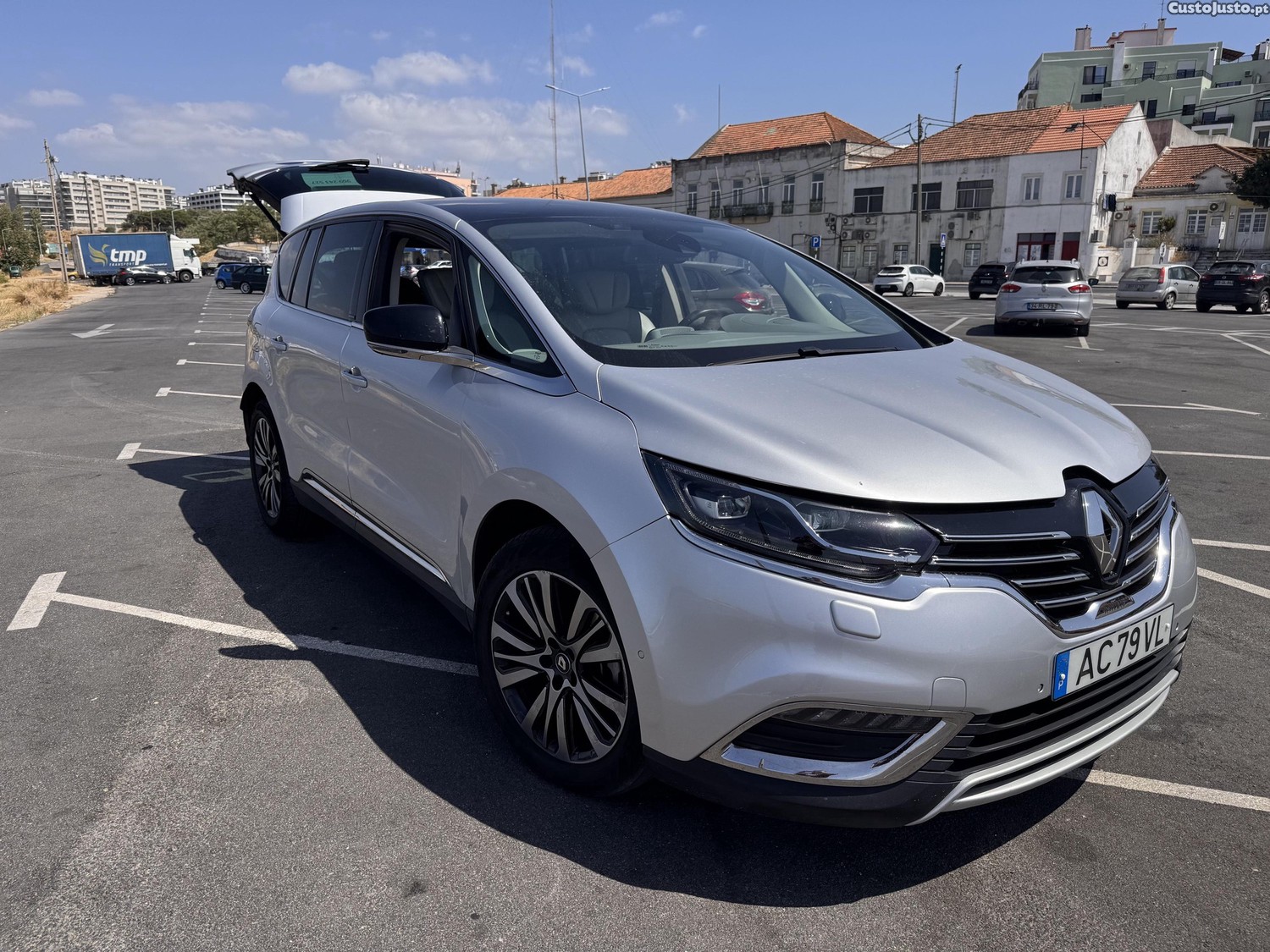 Renault Espace Initiale Paris — fotografia 11