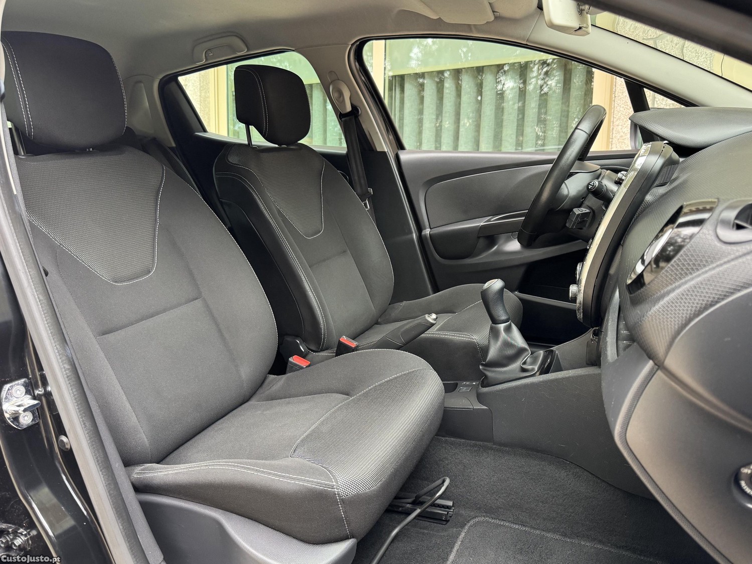Renault Clio Business 1.5 2015 diesel — fotografia 5