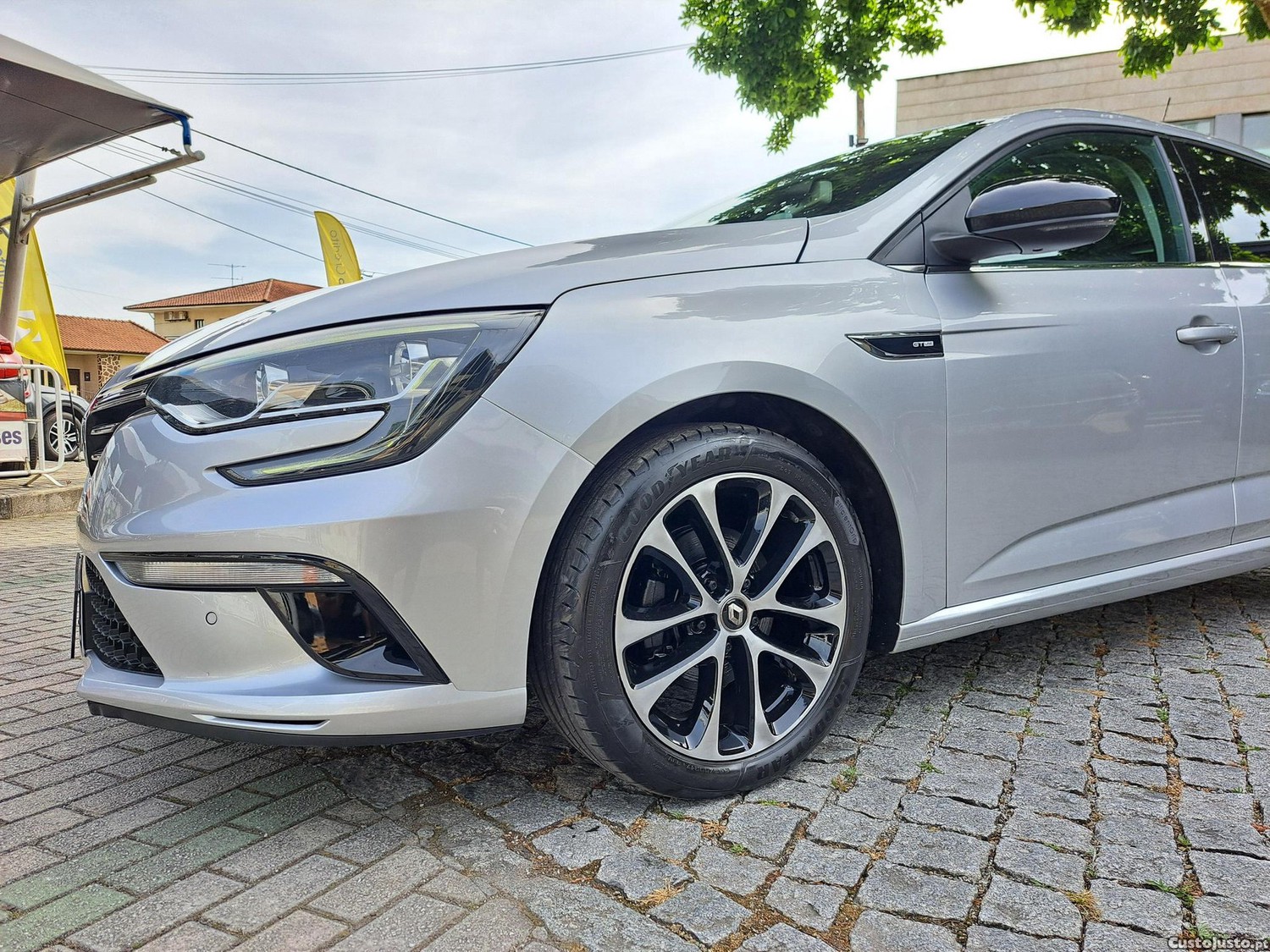 Renault Mégane 1.3 TCe GT Line — fotografia 5