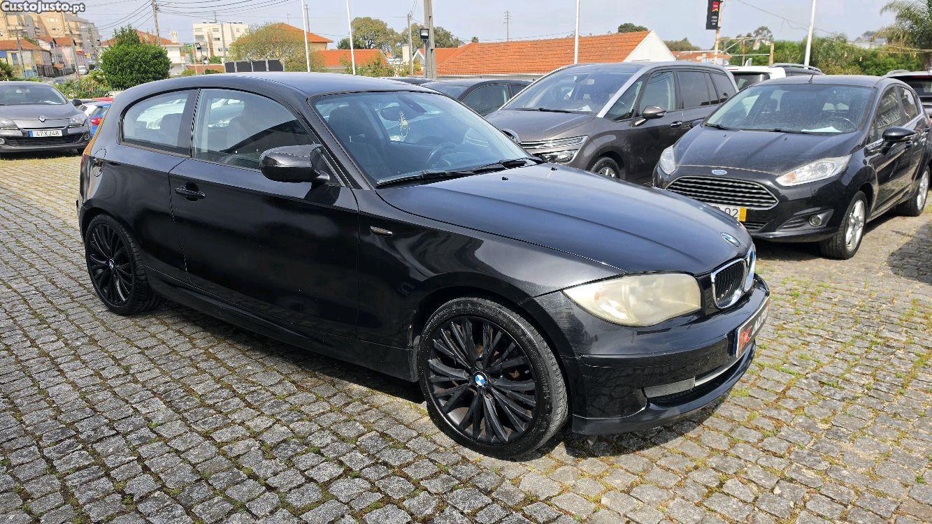 BMW 120 D — fotografia 11