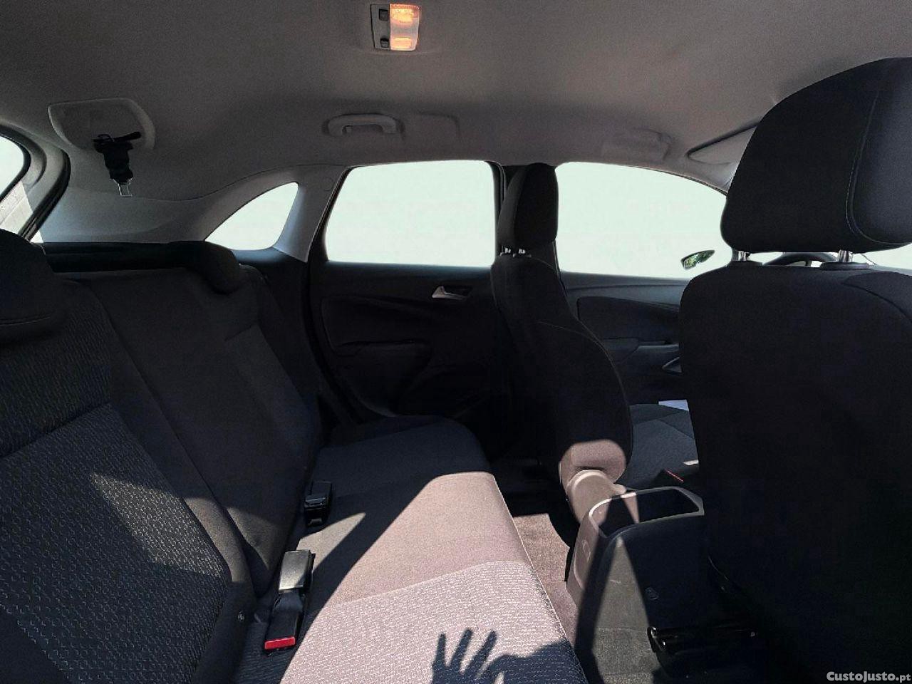 Opel Crossland X 1.2 S&S Edition — fotografia 4
