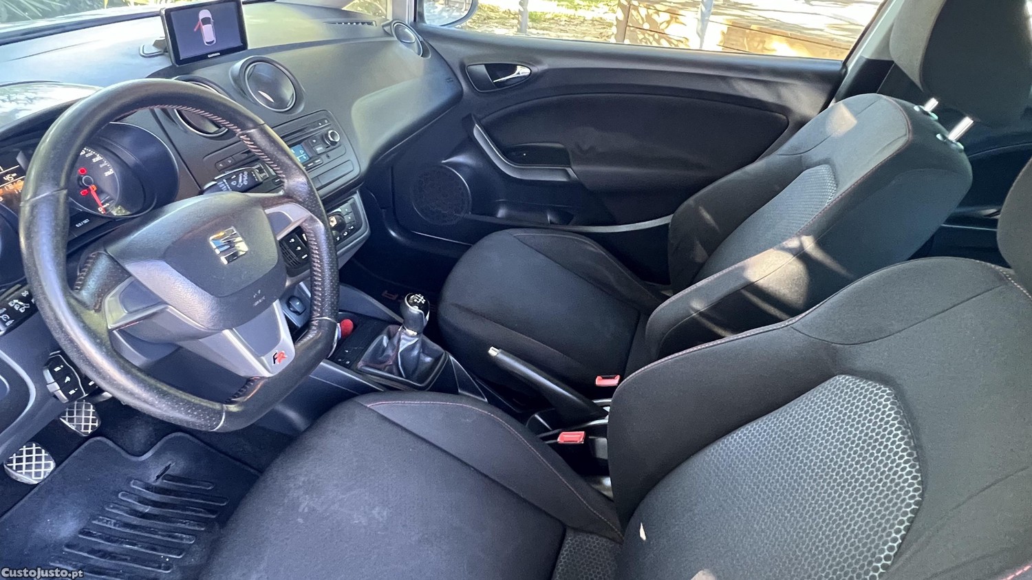 SEAT Ibiza TSI. FR — fotografia 3