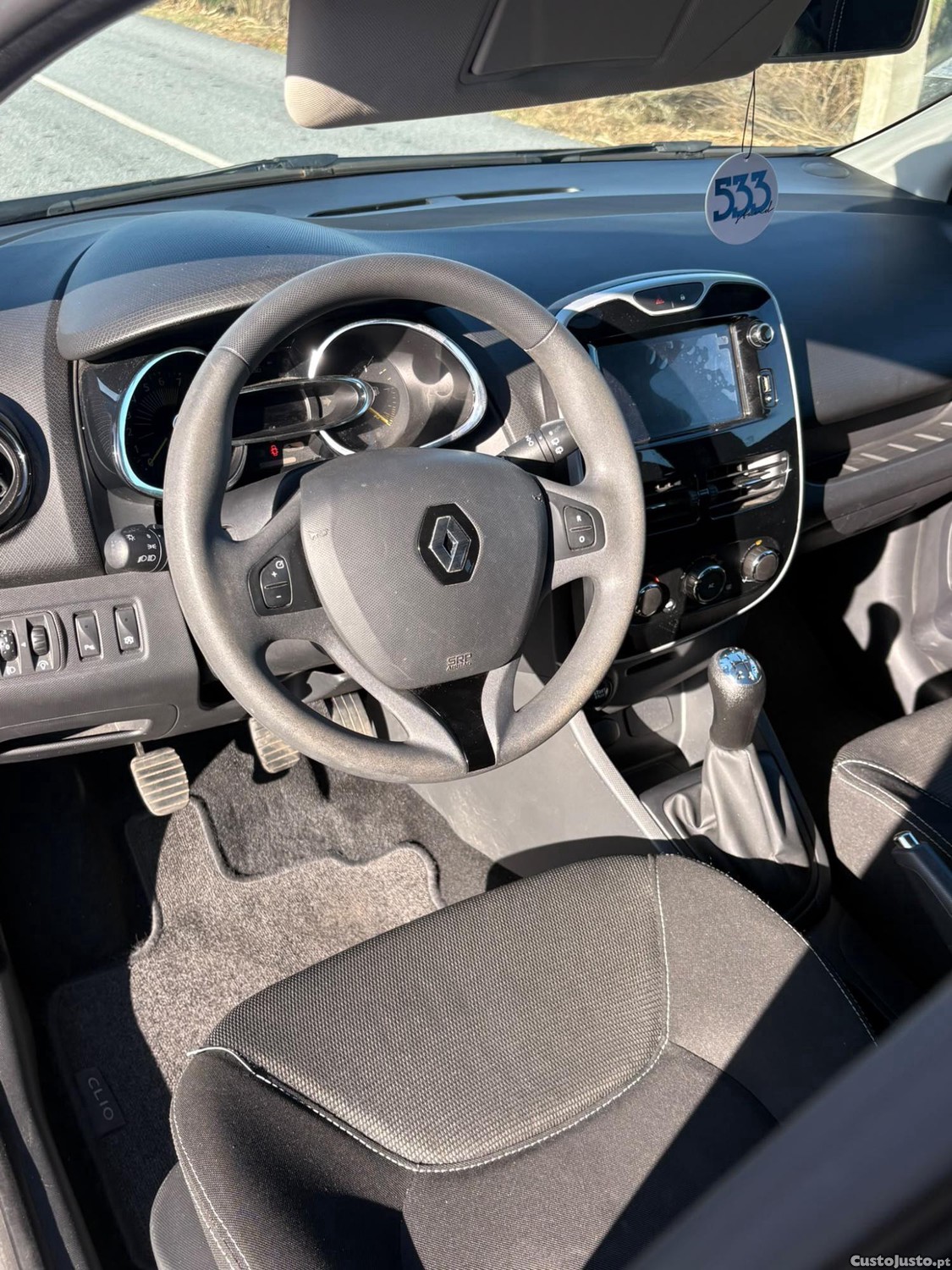 Renault Clio 0.9 TCE - 88.000km — fotografia 8