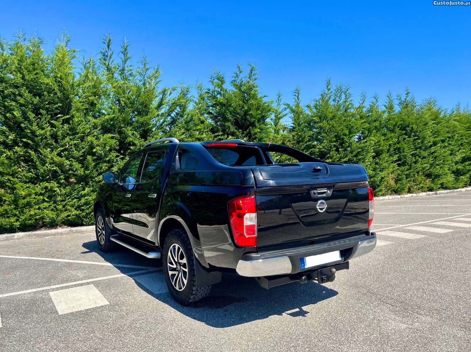 Nissan Navara 2.3 dCi CD 4WD Tekna Nav. — fotografia 10