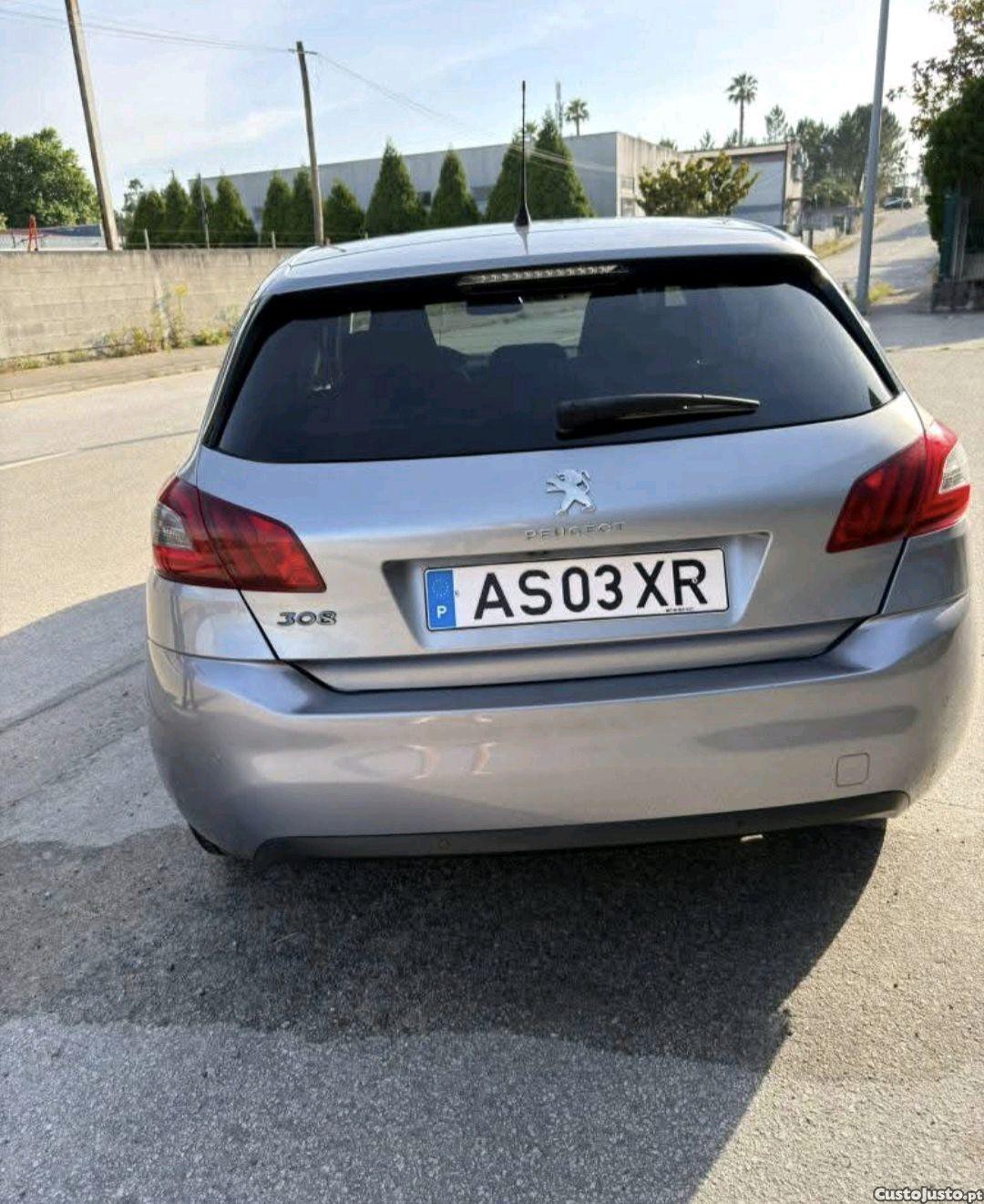 Peugeot 208 allure — fotografia 7