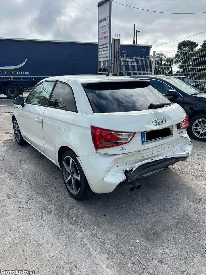 Audi A1 1.400 TFSI — photo 5