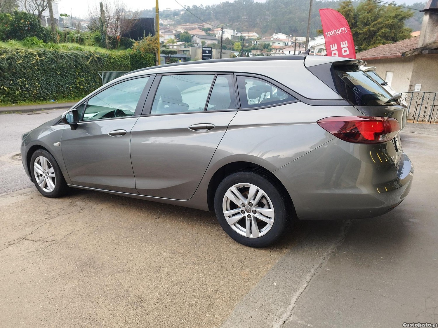 Opel Astra 1.6 cdti sports tourer business — fotografia 10