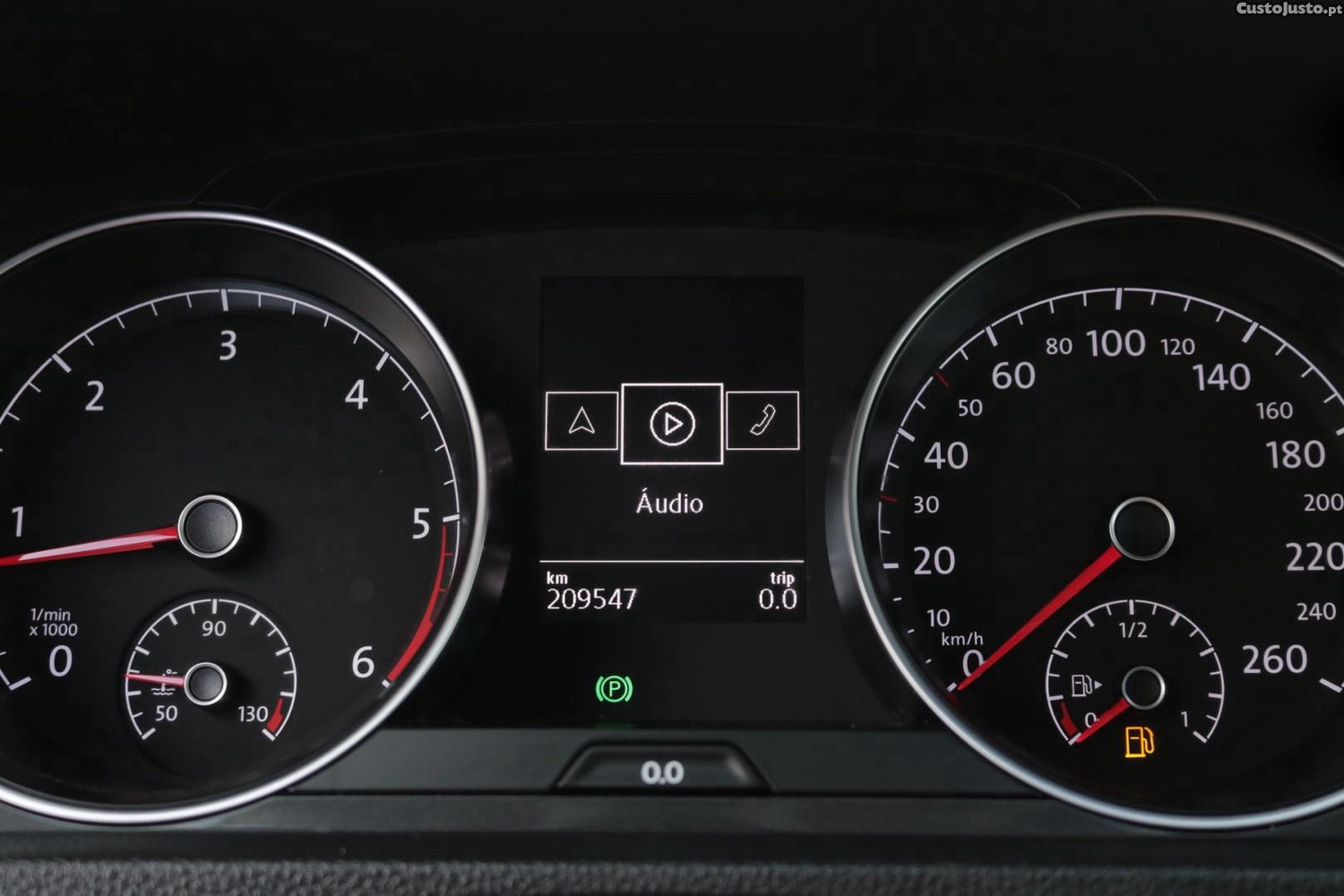 Volkswagen Golf Variant 1.6 TDI Confortline 115cv — fotografia 18