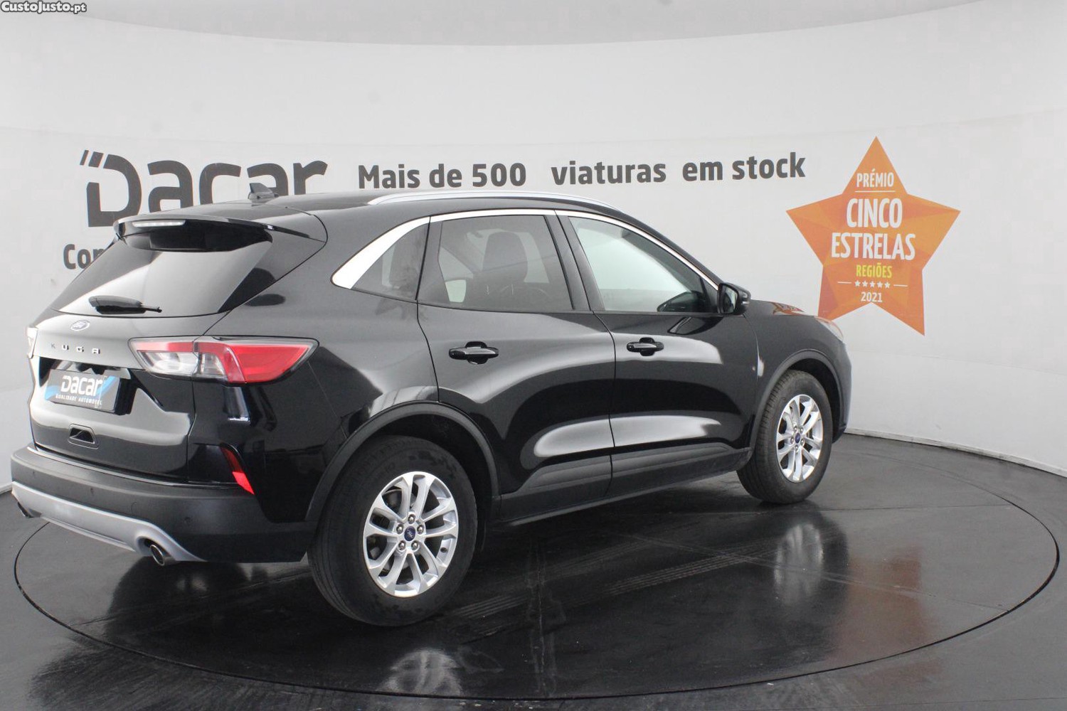 Ford Kuga 1.5 TDCI ECOBLUE TITANIUM — fotografia 27