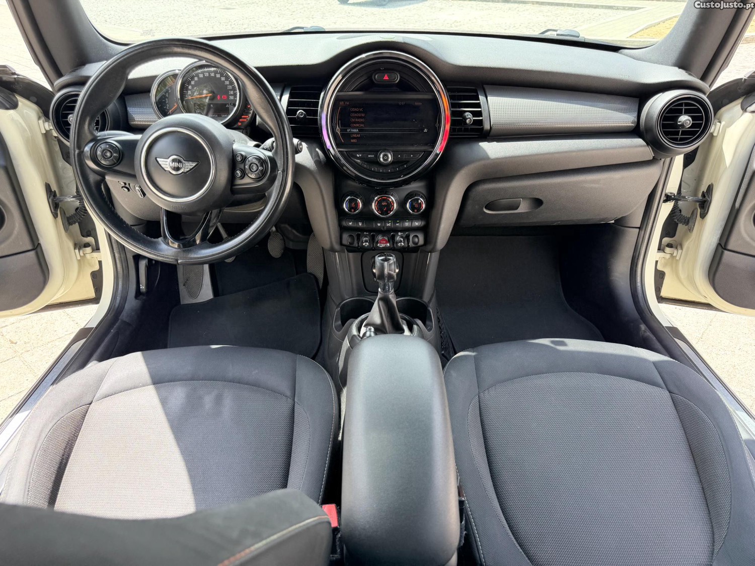 MINI Cooper 1.5D COOPER 115 CV — fotografia 7
