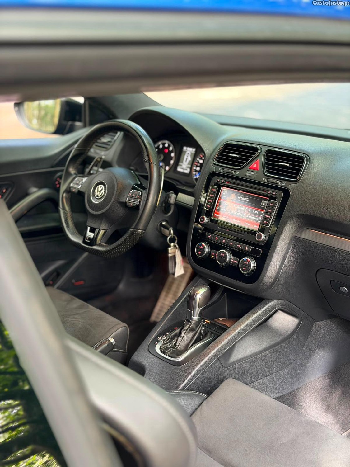 Volkswagen Scirocco 2.0 TSI R — fotografia 3