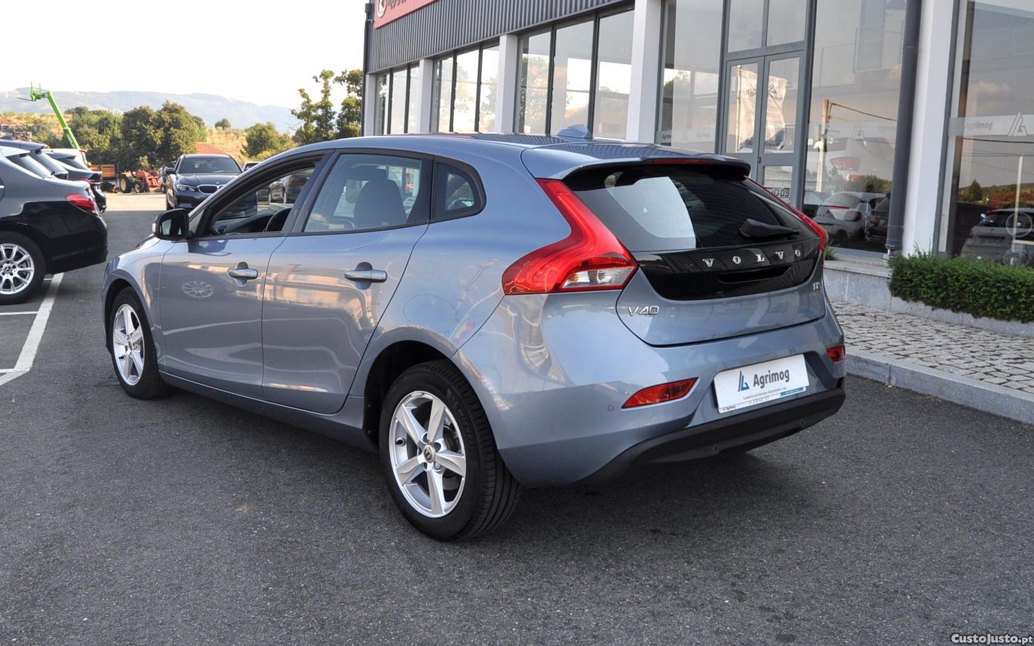 Volvo V40 D2 Kinetic - 18 foto 3