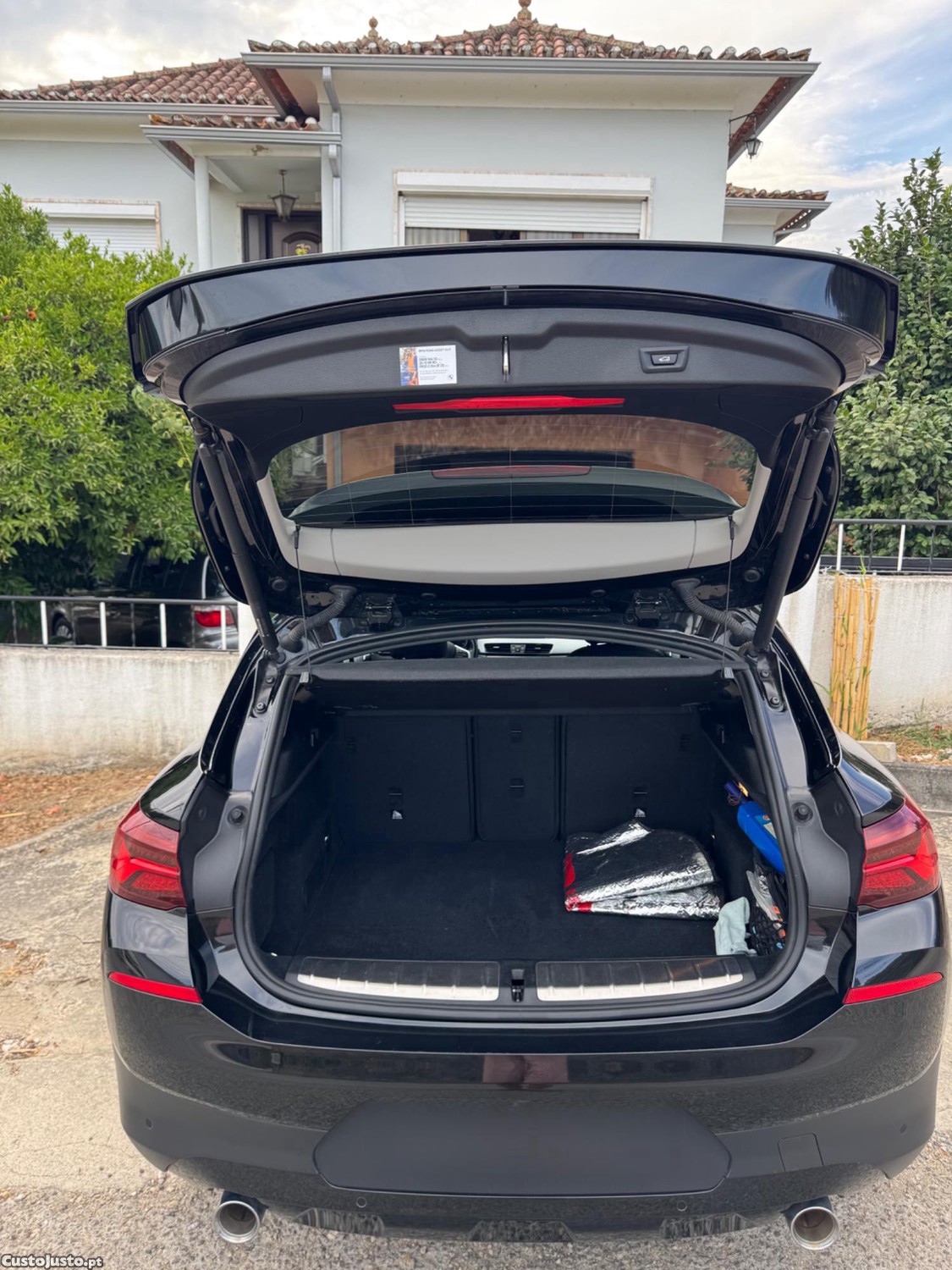 BMW X2 18d sdrive auto 2022 (versão 2.0 de 150cv) — fotografia 4