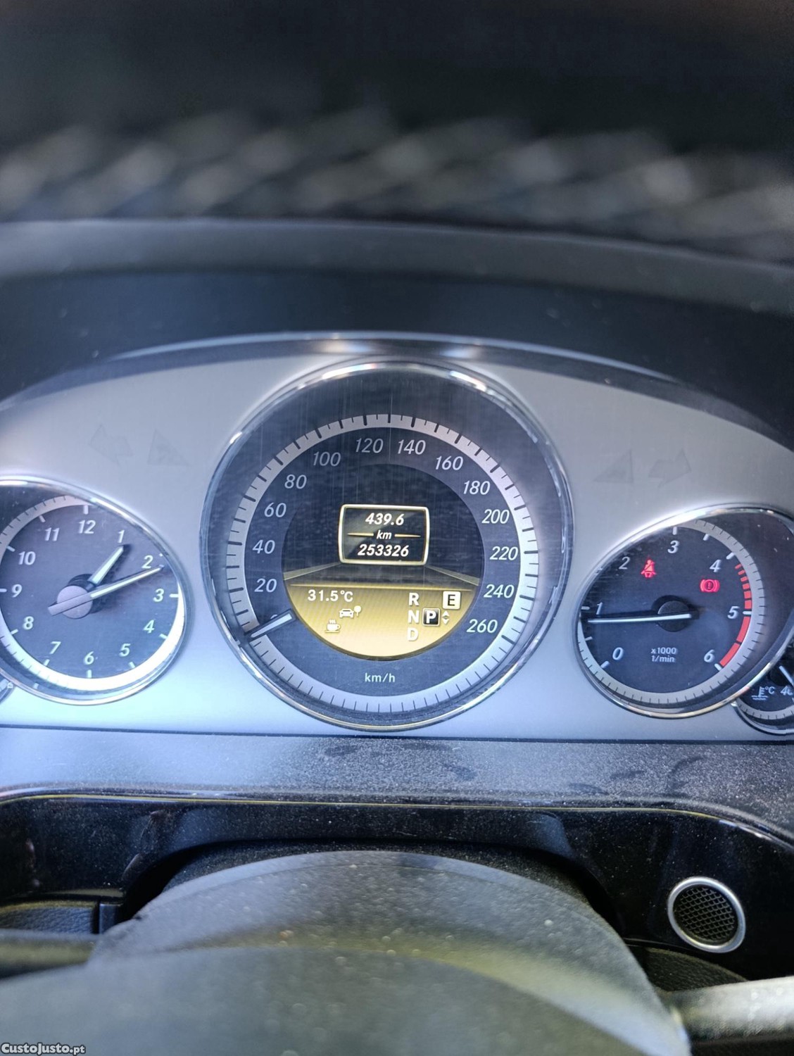 Mercedes-Benz E 220 220 Cdi — fotografia 5