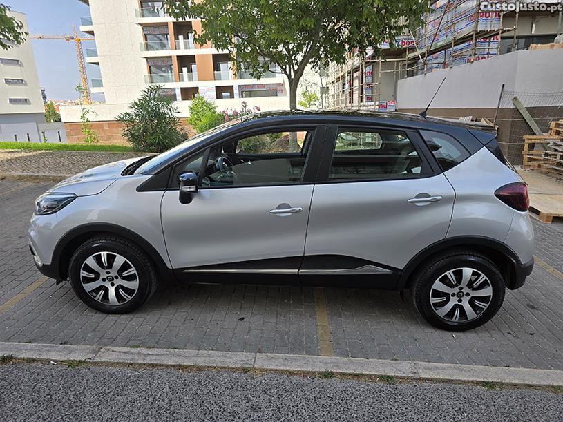 Renault Captur 0.9 TCE Exclusive 99.000kms — fotografia 10