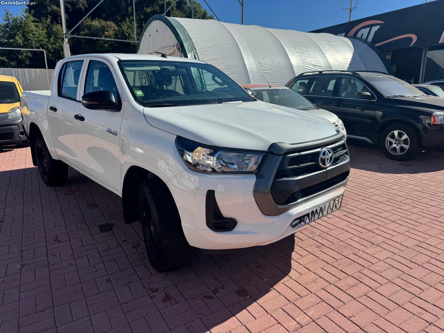 Toyota Hilux 2.4 D-4D 4WD CD CH - 21 foto 2