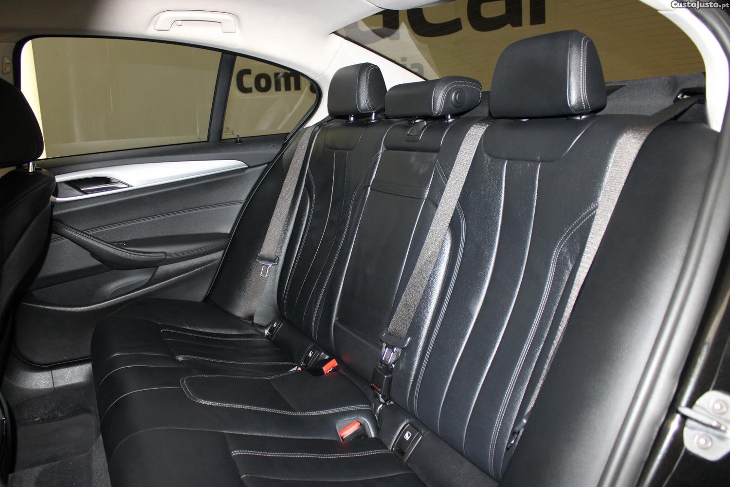 BMW 518 D (AUTO) — fotografia 6