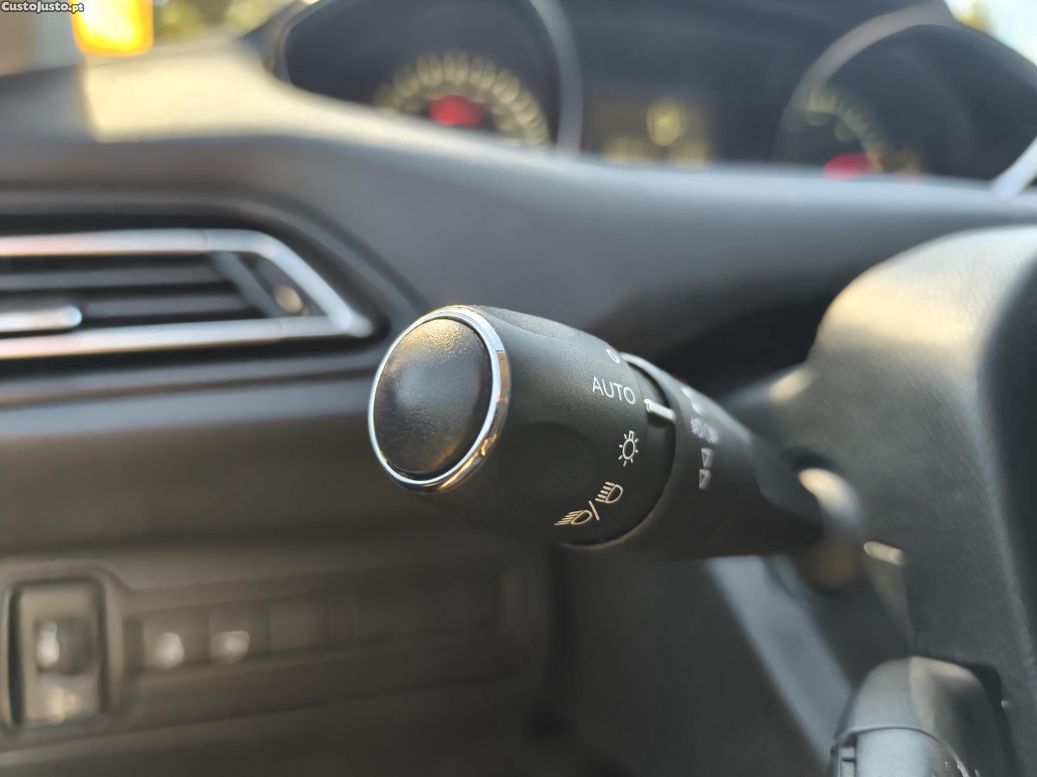 Peugeot 308 SW 1.6 HDi — fotografia 2