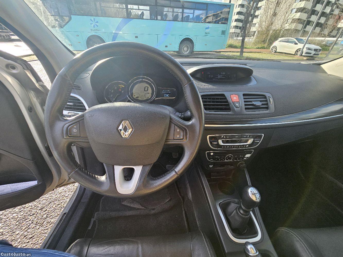 Renault Mégane Megane — fotografia 3