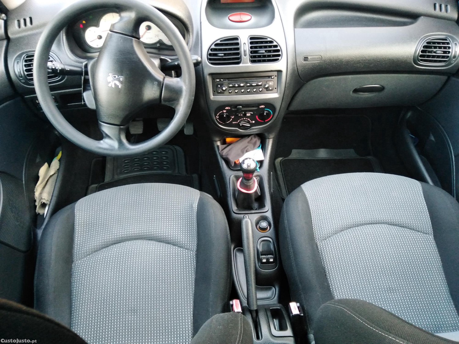 Peugeot 206 1.4 HDI 2005 — fotografia 3