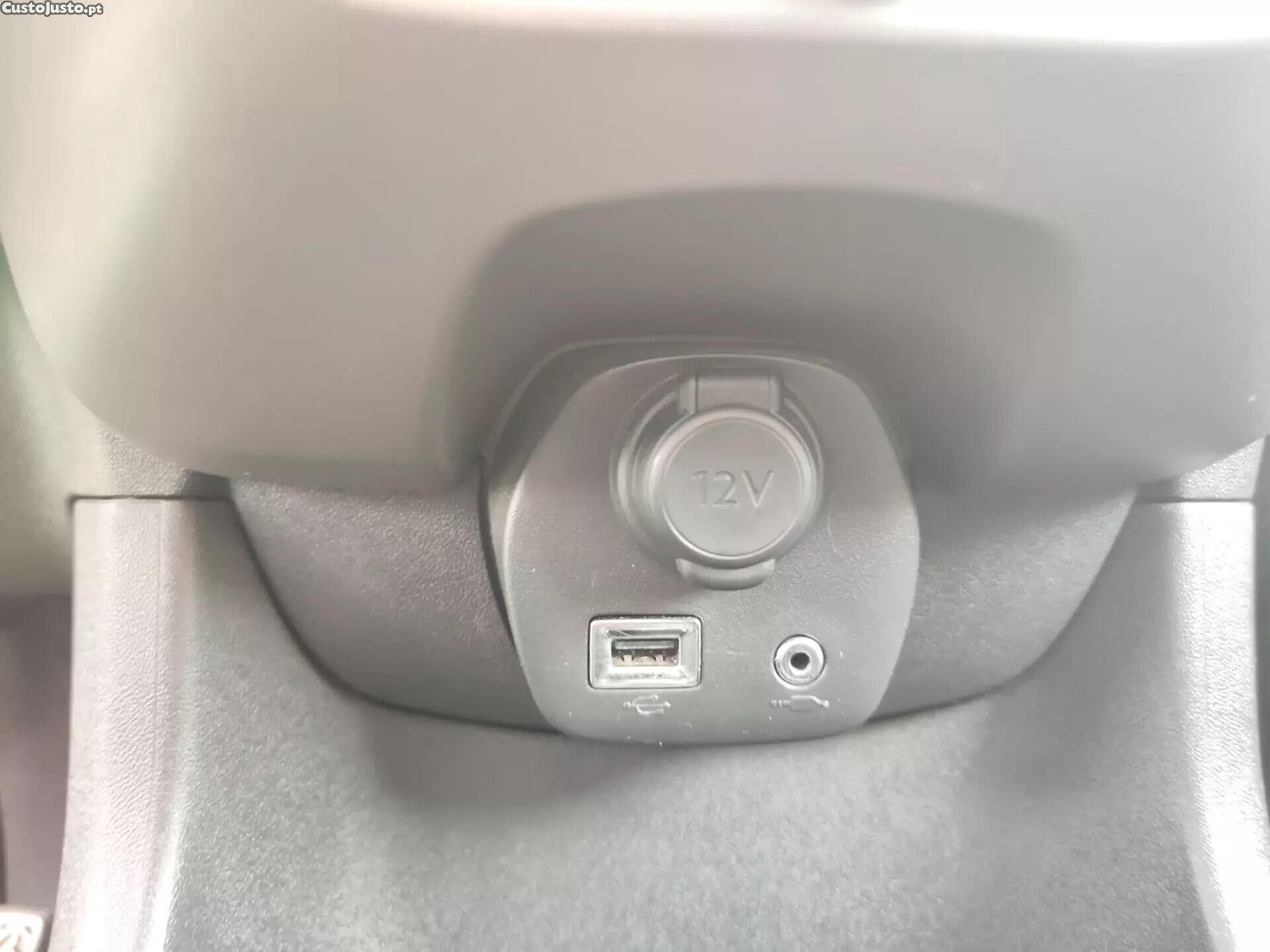 Peugeot 108 1.0 VTi Active (2018-2022) — fotografia 7