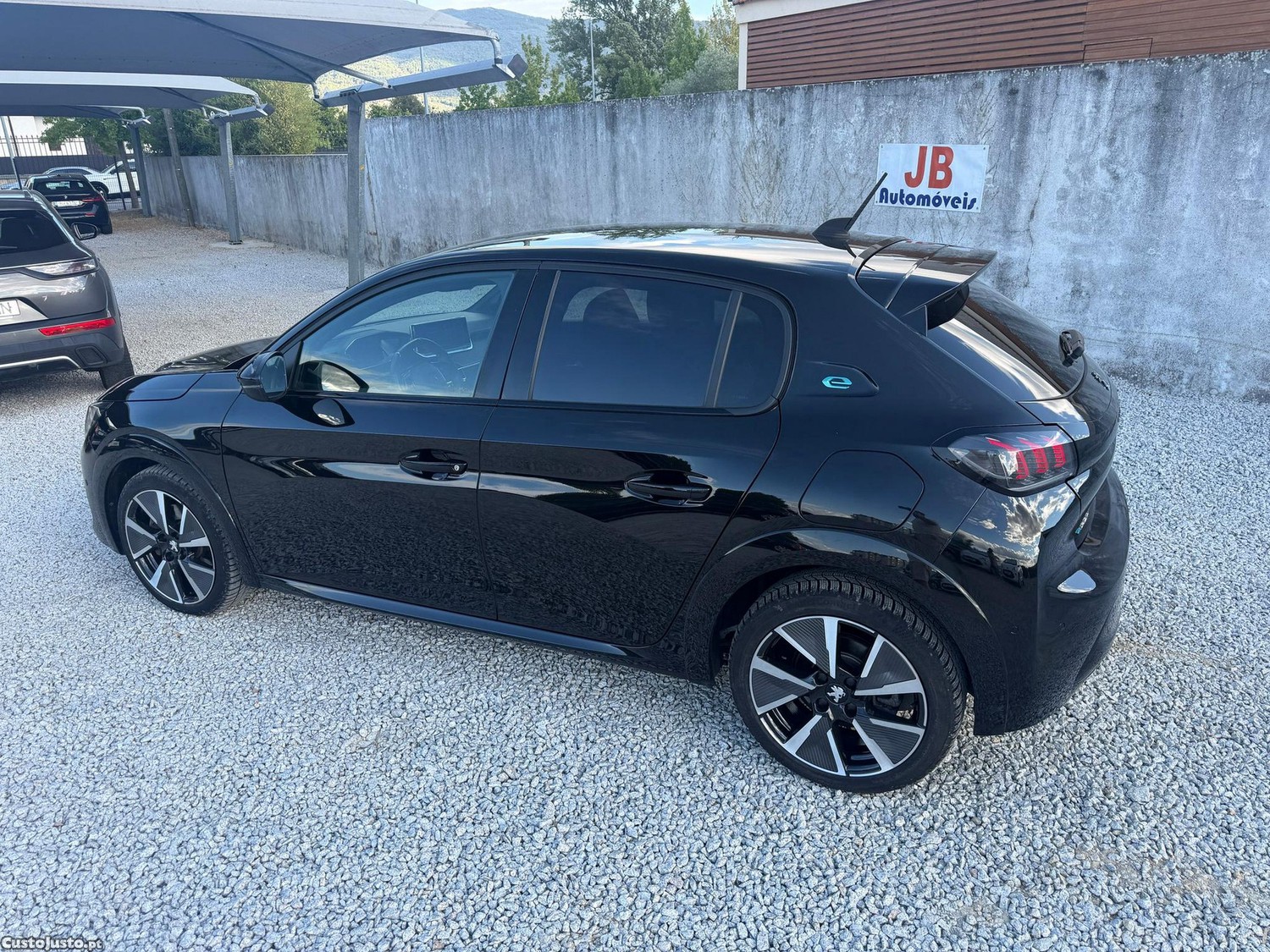 Peugeot 208 50 kWh GT Line — fotografia 12