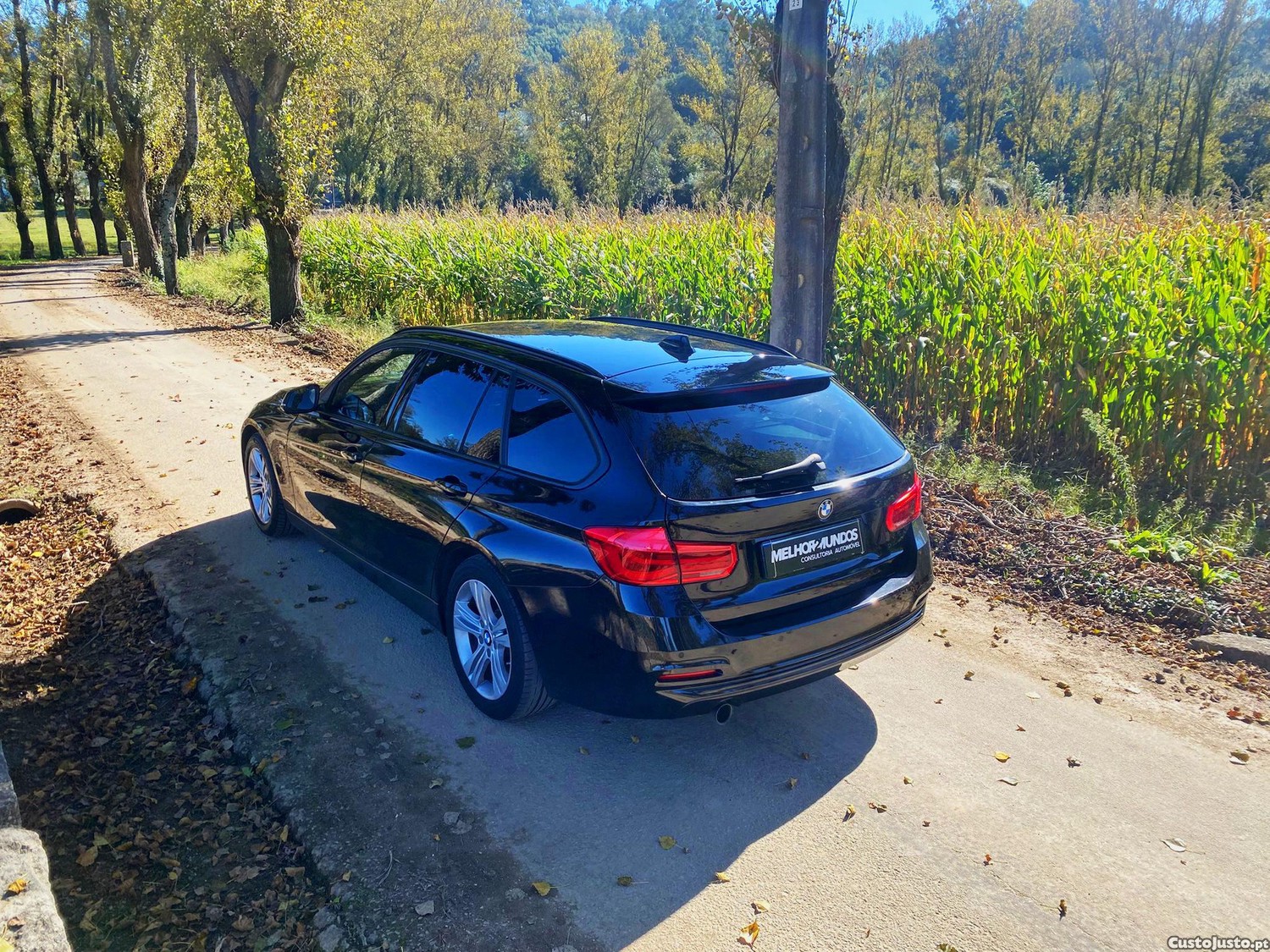 BMW 318 d Line Sport Auto — fotografia 15