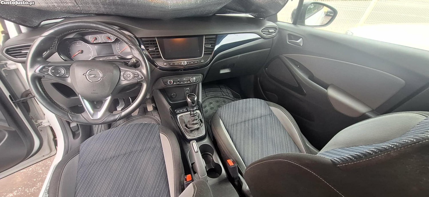 Opel Crossland X 1.2 T -120 anos — fotografia 4