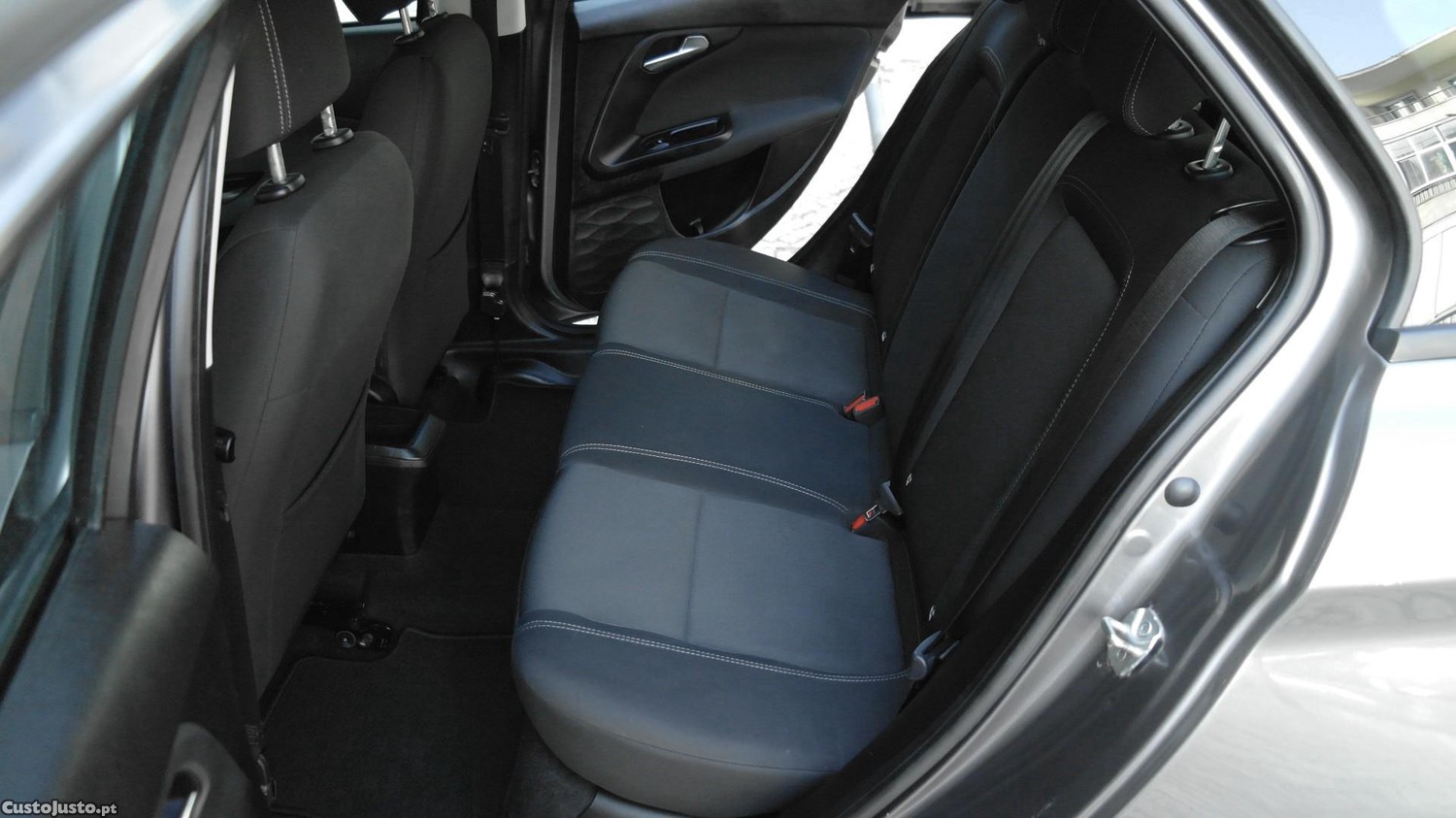 Fiat Tipo 1.3 MultiJet — fotografia 10