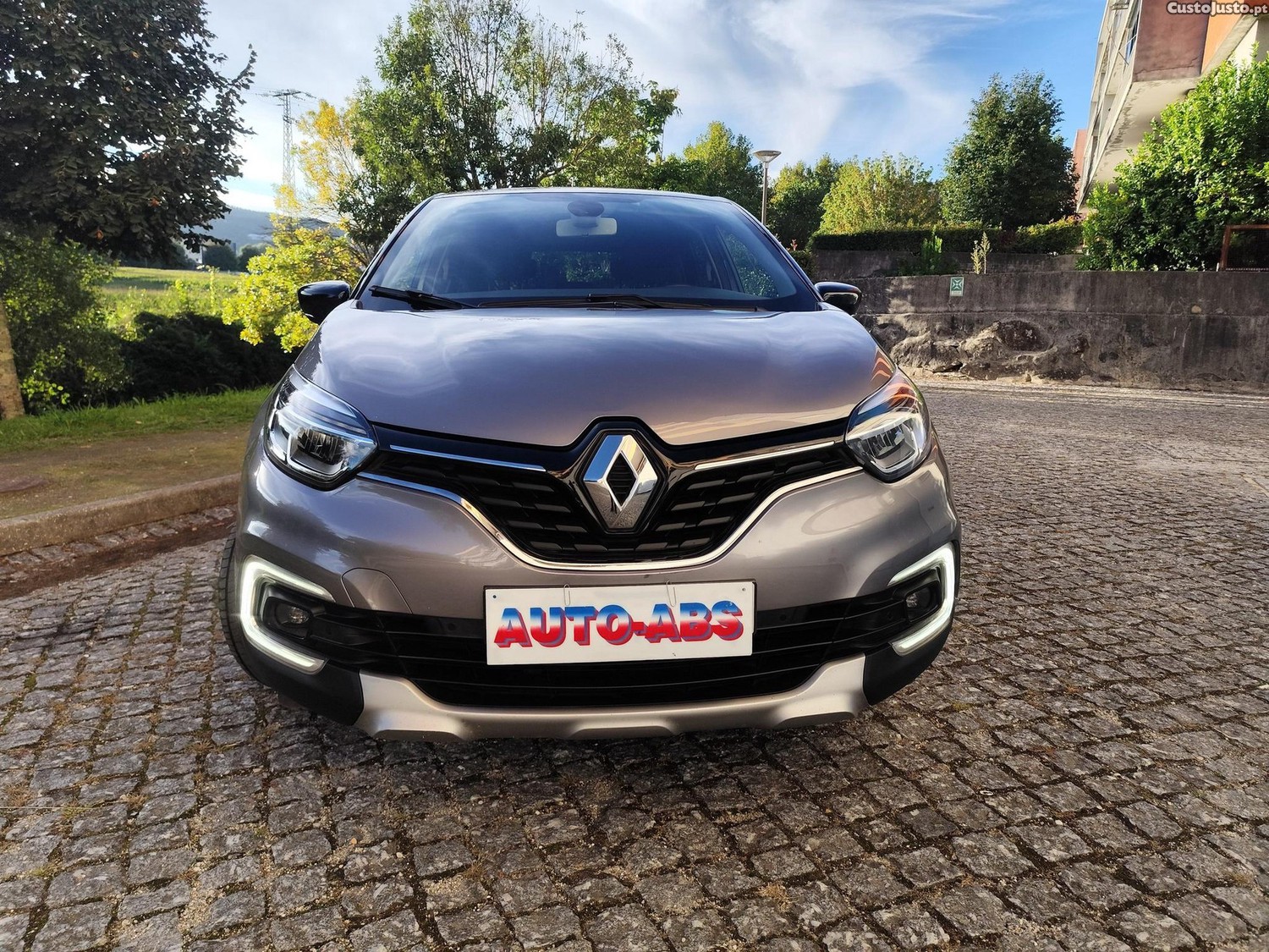 Renault Captur 0.9 TCE Exclusive — fotografia 9